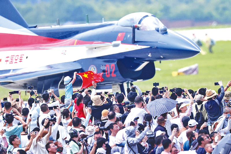 骚逼舔死你视频长春航空展迎来首个公众日